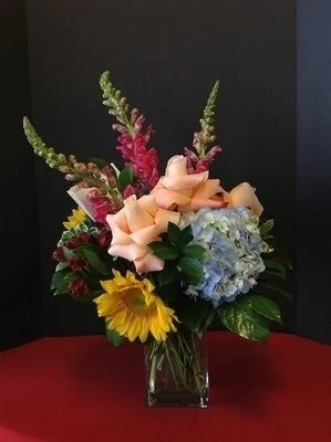 Peach Roses with Blue Hydrangea