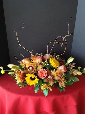 Thanksgiving Centerpiece with Curly Willow
