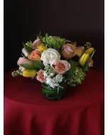 Peaches and Cream Flower Delight