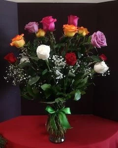 18 Assorted Roses
