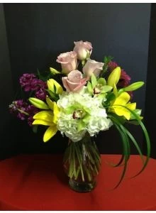 Fresh and Fancy Flower Arrangement