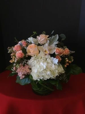 pastel colors, peach roses, white hydrangea,